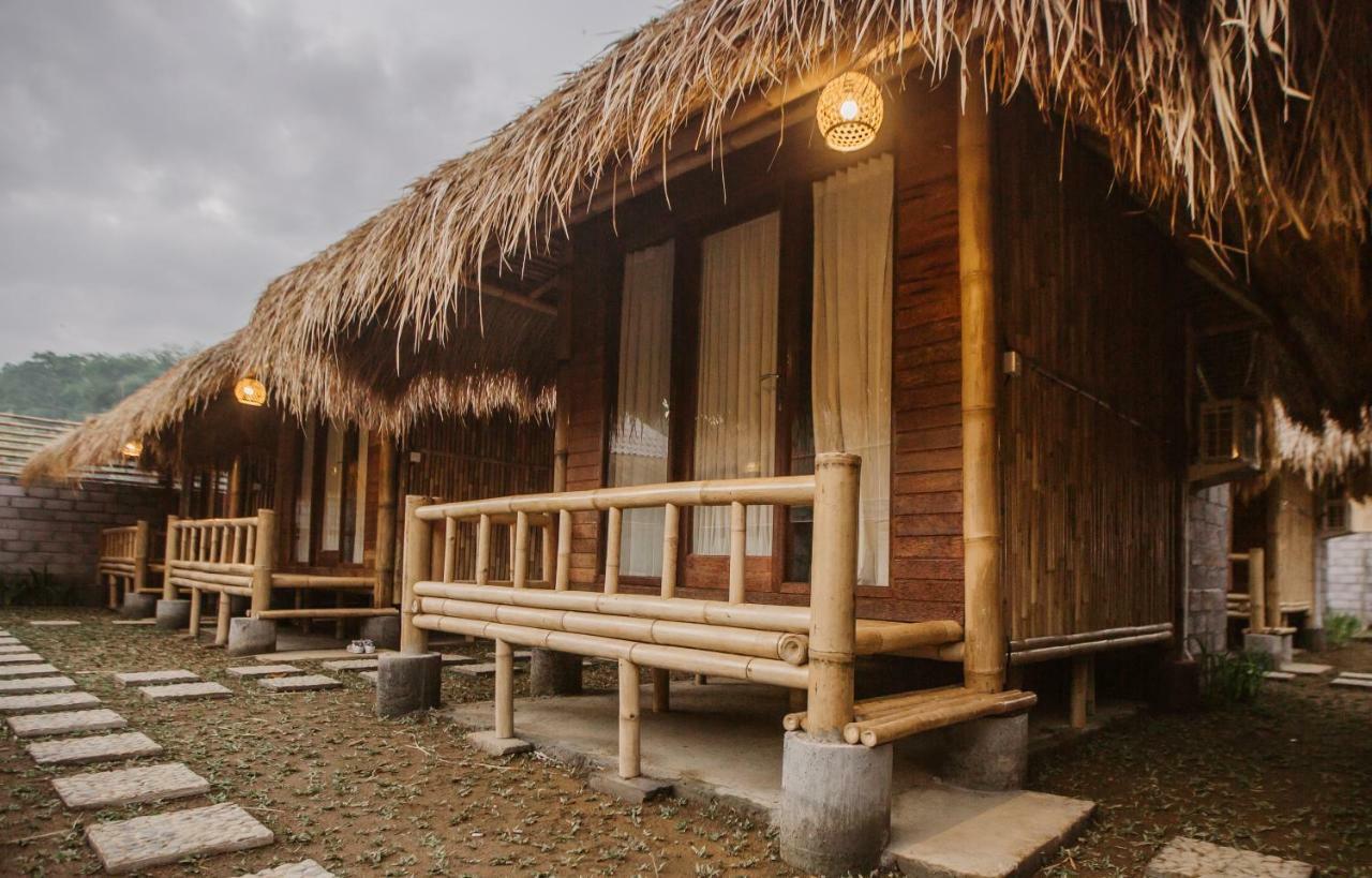 The Umah Bamboo Hotel Canggu Exterior foto
